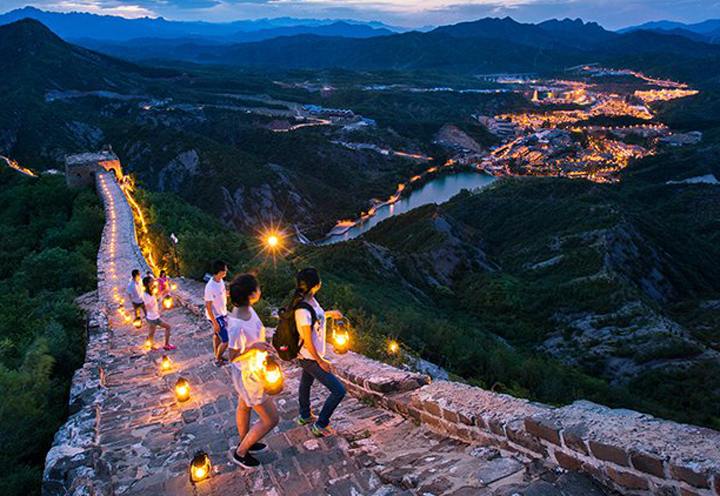 beijing car service with english driver, taxi to great wall of china, mutianyu great wall, car rental with driver